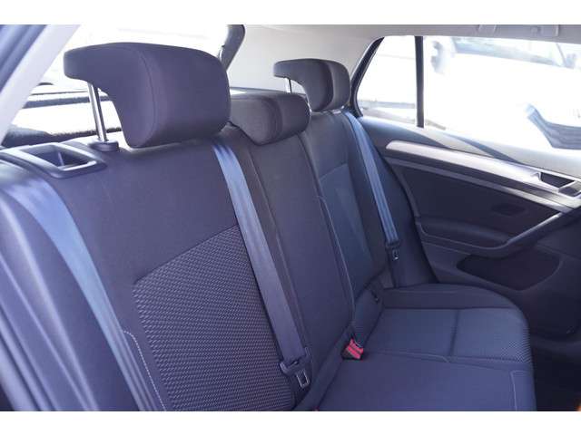 Volkswagen Golf 2019 Benzine