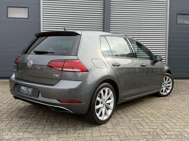 Volkswagen Golf 2