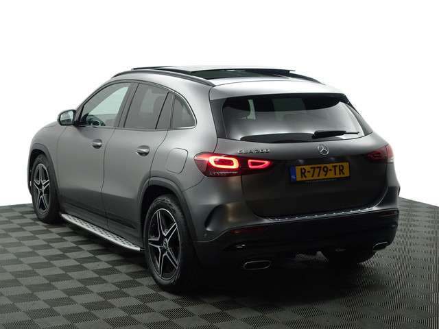Mercedes-Benz GLA 3