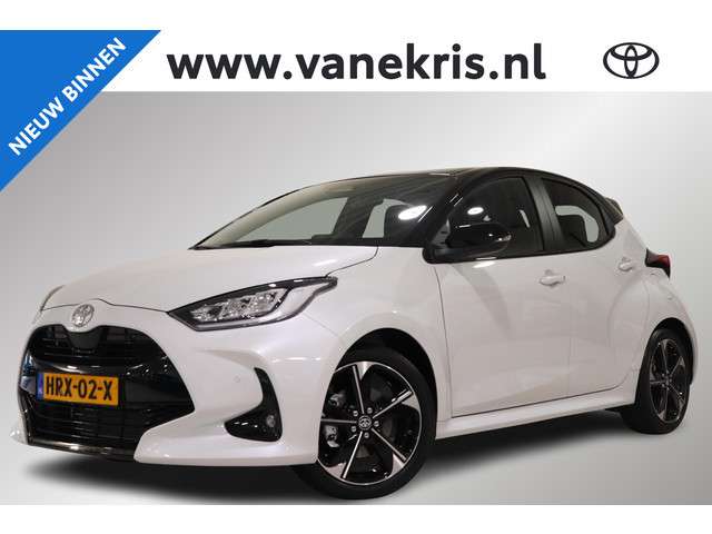 Toyota Yaris 1.5 hybrid 130 launch edition, bsm, hud, jbl, apple carplay, android auto, parkeersensoren, keyless entry! foto 13