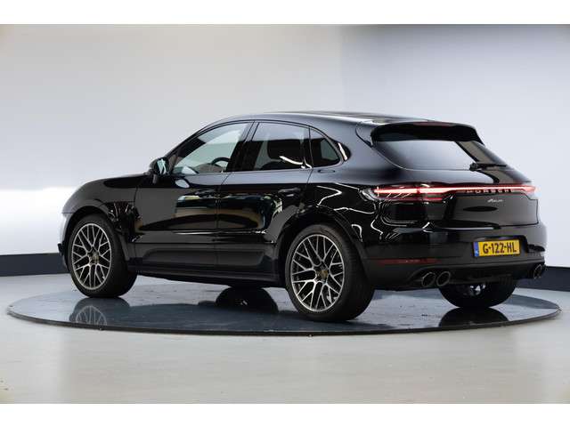 Porsche Macan 2