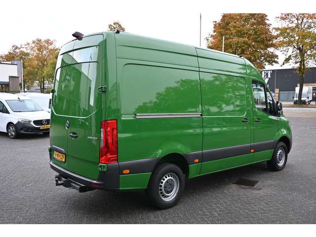 Mercedes-Benz Sprinter 3