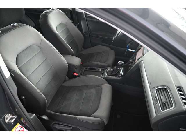 Volkswagen Golf 2019 Benzine