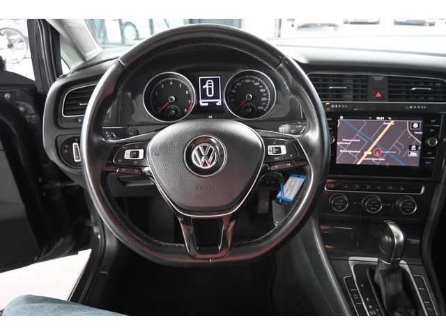 Volkswagen Golf 2019 Benzine