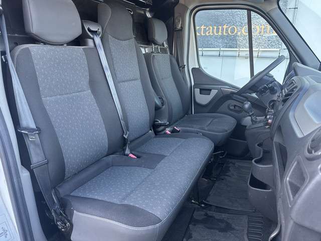 Opel Movano 2