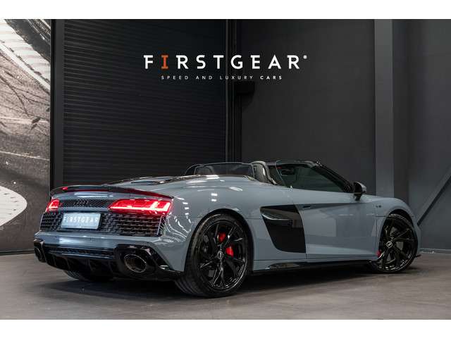 Audi R8 2