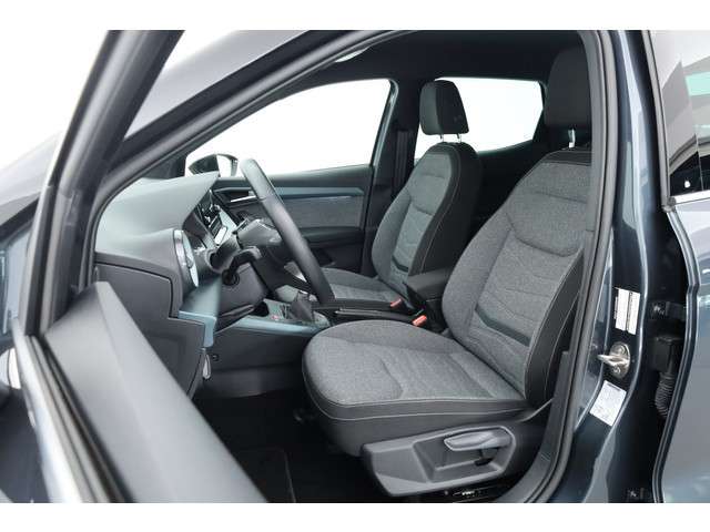 SEAT Arona 3