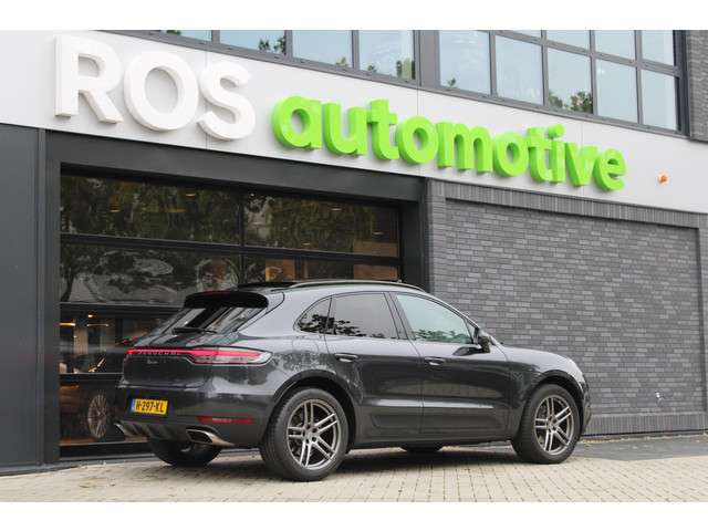 Porsche Macan 2