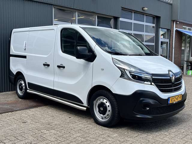 Renault Trafic 1.6 dci l1h1 2x schuifdeur kastinrichting airco cruise controle kastinrichting 3-persoons telefoonverbinding parkeersensoren achter sitebars 1e eigenaar euro 6 dealer onderhouden foto 7