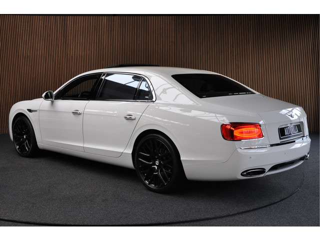 Bentley Flying Spur 3