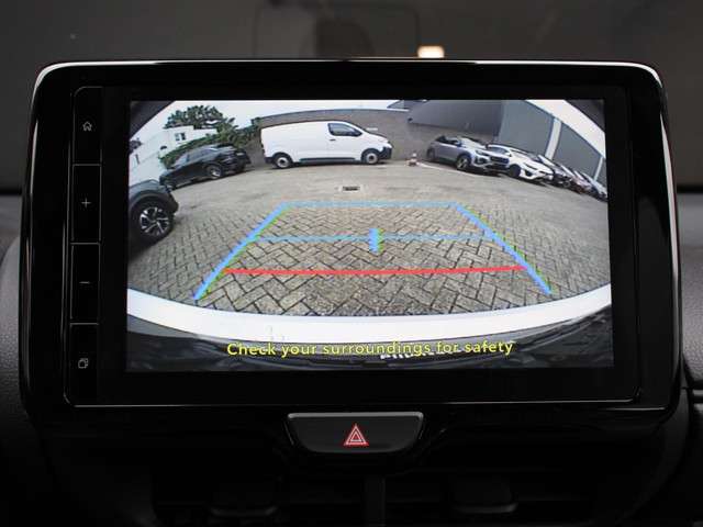 Mazda 2 Hybrid 3