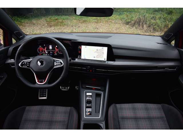 Volkswagen Golf 2