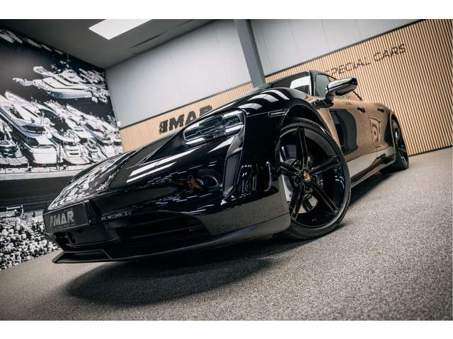 Porsche Taycan 3