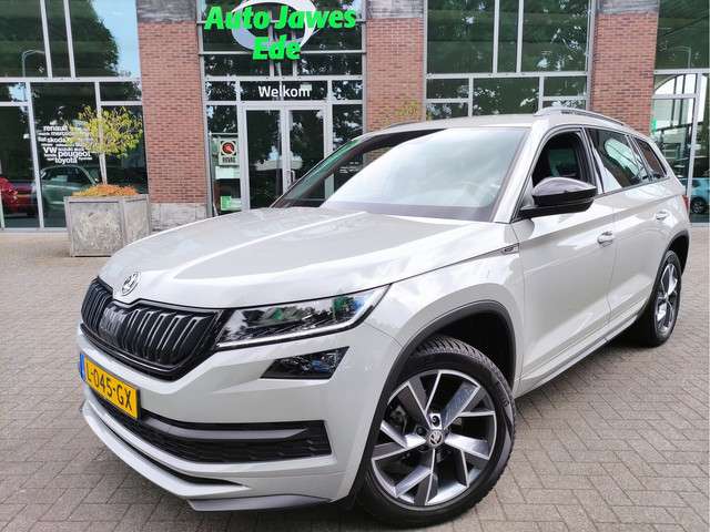 Skoda Kodiaq škoda  1.5 tsi sportline business virtual dashboard - stoel+stuurwielverwarming - leder/alcantara - apple carplay - nl auto foto 23