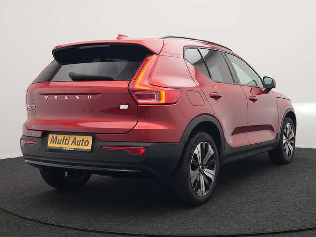 Volvo XC40 3