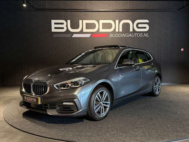 BMW 1-serie 120i High Exe | Pano | Head-up | Keyless | H&K | Leder