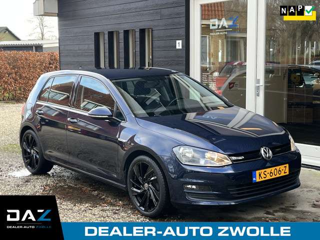 Volkswagen Golf 2016 Benzine
