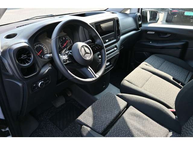 Mercedes-Benz Vito 2