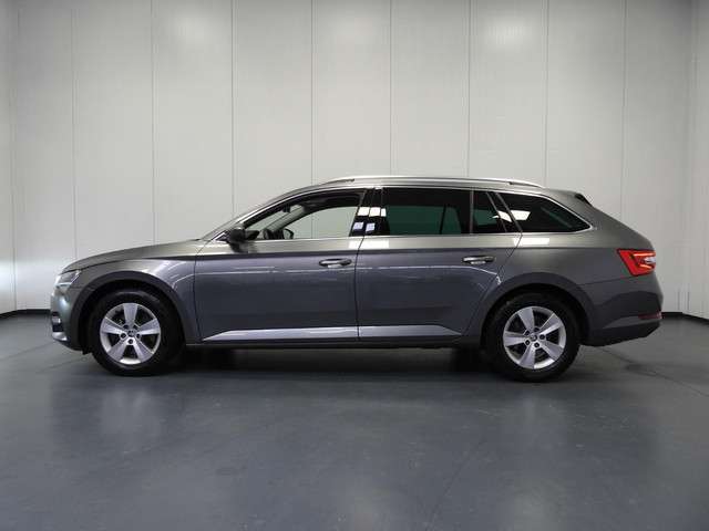 Škoda Superb 2