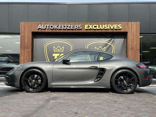 Porsche 718 3
