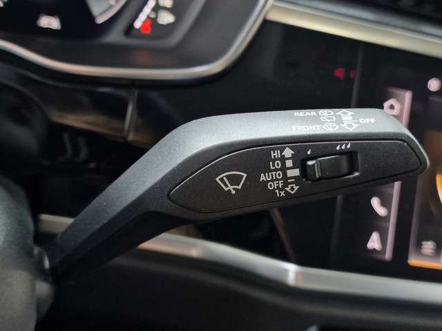 Audi Q3 2023 Benzine