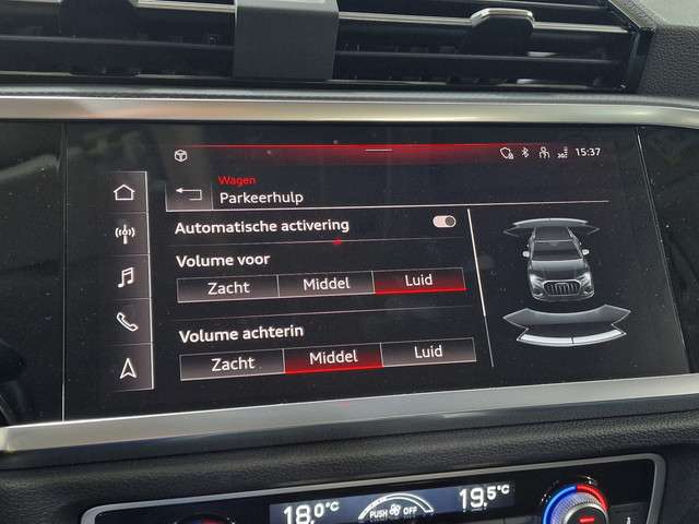 Audi Q3 2023 Benzine