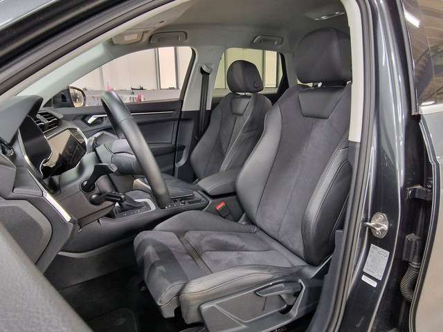 Audi Q3 2023 Benzine