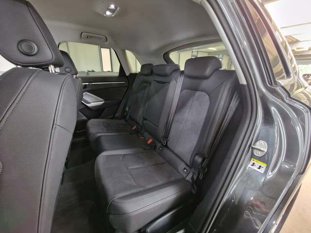 Audi Q3 2023 Benzine
