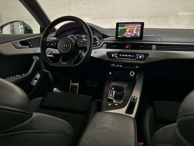 Audi A5 2018 Benzine