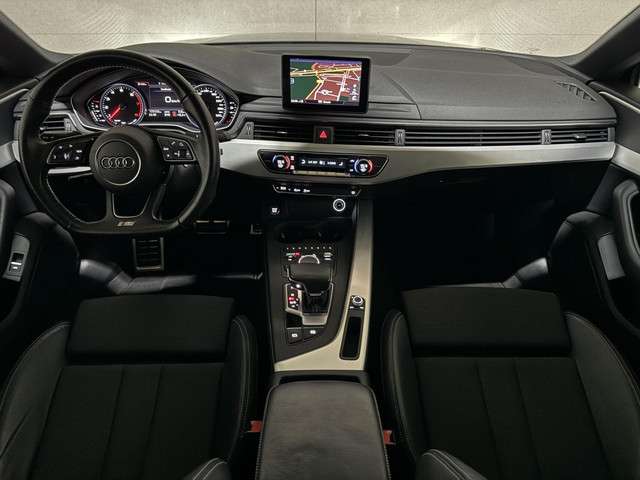 Audi A5 2018 Benzine