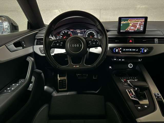 Audi A5 2018 Benzine