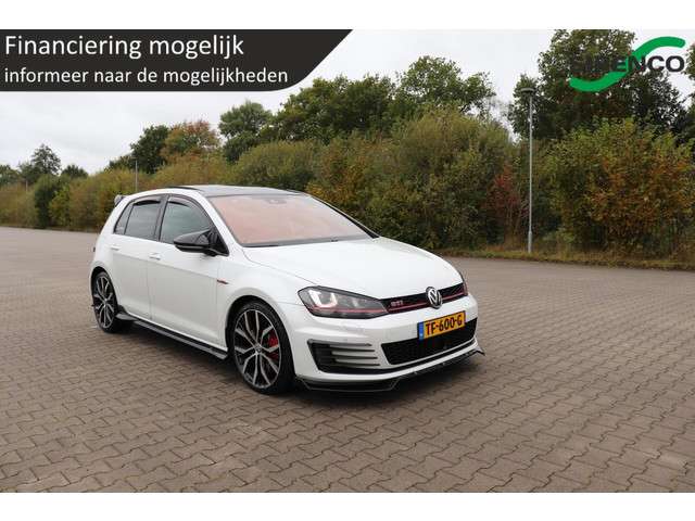Volkswagen Golf 2