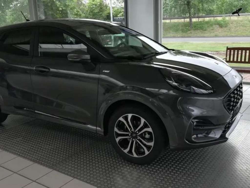 Ford Puma 2023 Benzine