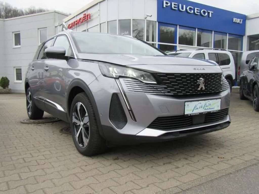 Peugeot 5008 2021 Benzine