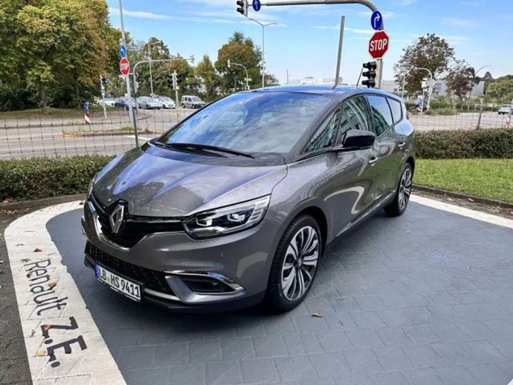 Renault Grand Scenic 2023 Benzine