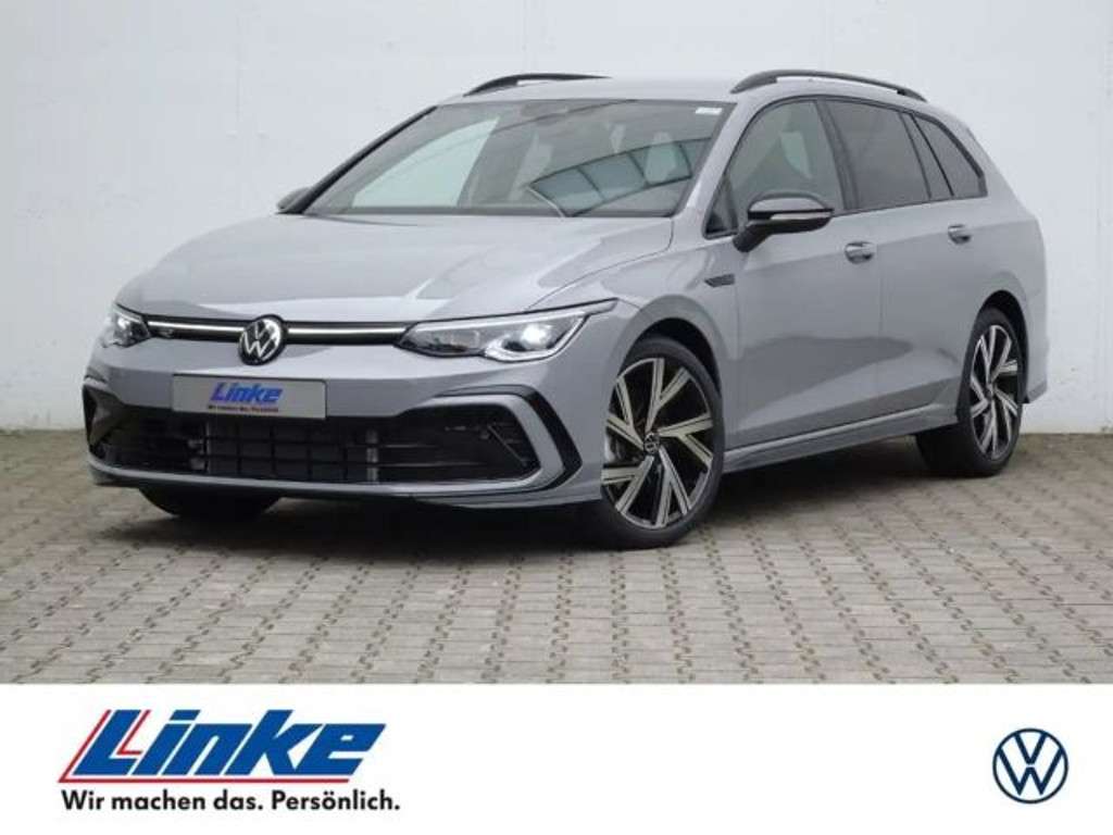 Volkswagen Golf 2023 Benzine