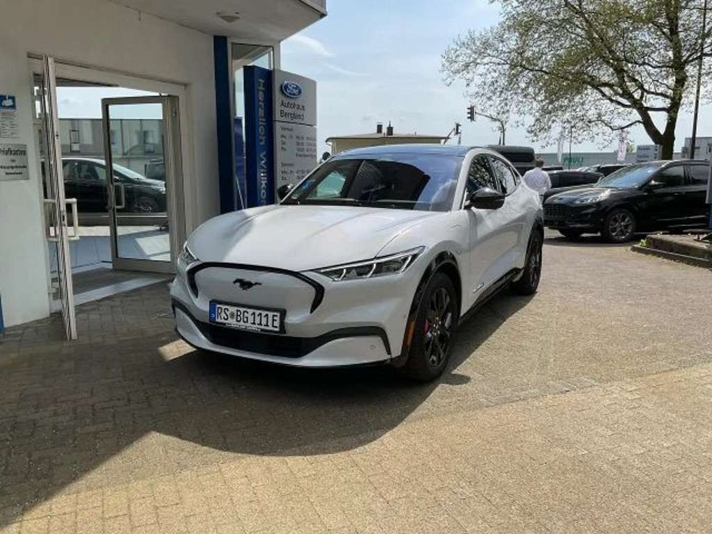 Ford Mustang Mach-E 2023 Elektrisch