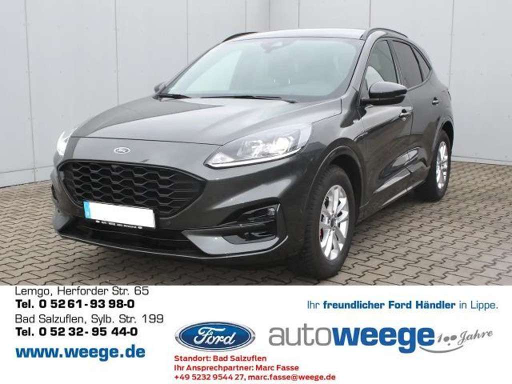 Ford Kuga 2023 Benzine