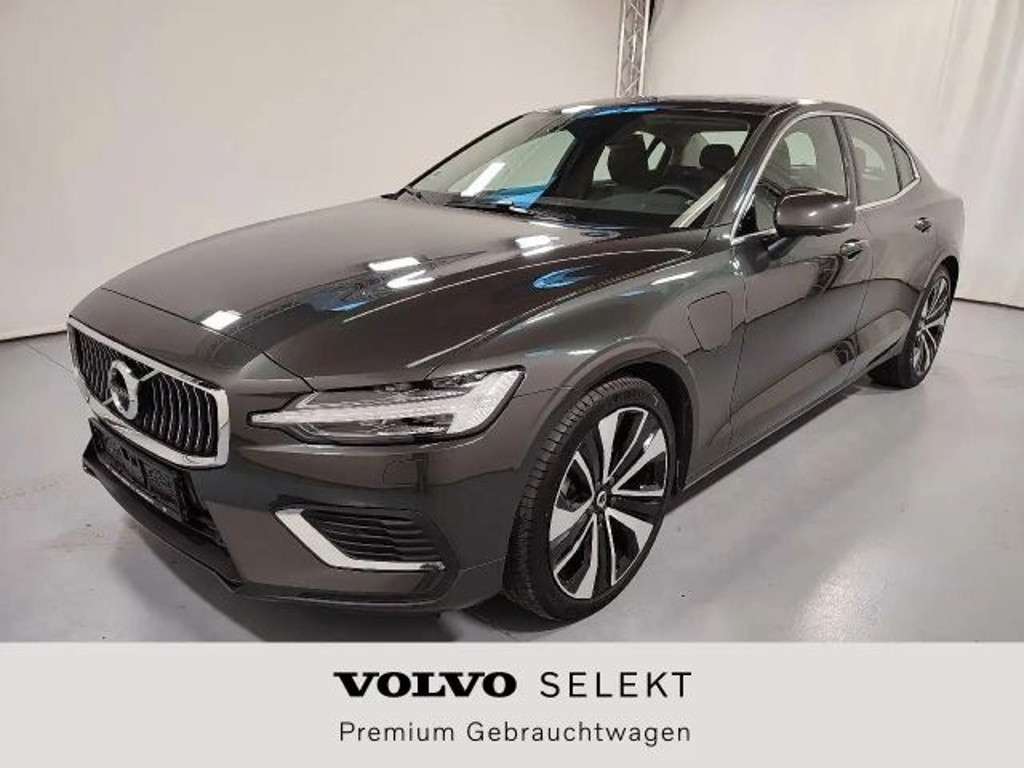 Volvo S60 2022 Hybride Benzine