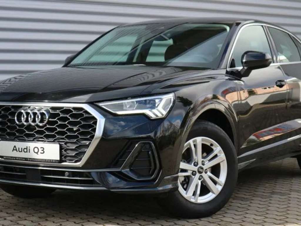 Audi Q3 2022 Benzine