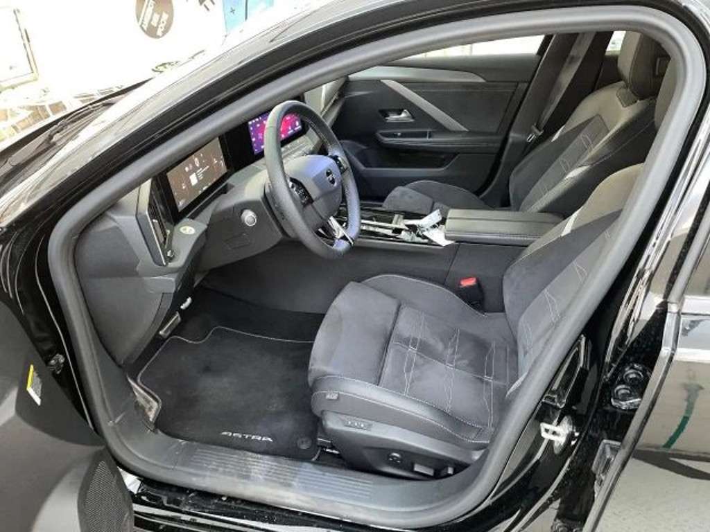 Opel Astra 2023 Diesel
