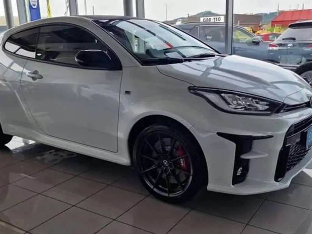 Toyota Yaris 2024 Benzine