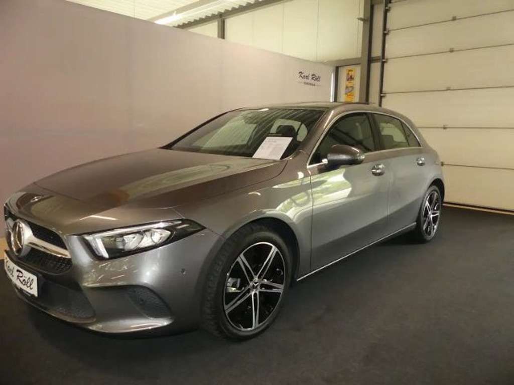 Mercedes-Benz A-Klasse 2023 Hybride Benzine