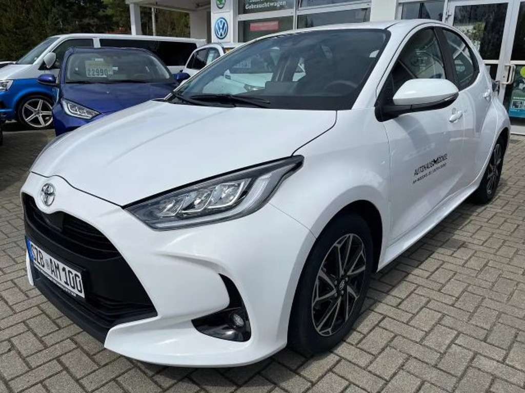 Toyota Yaris 2023 Benzine