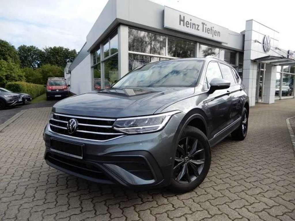 Volkswagen Tiguan 2023 Benzine