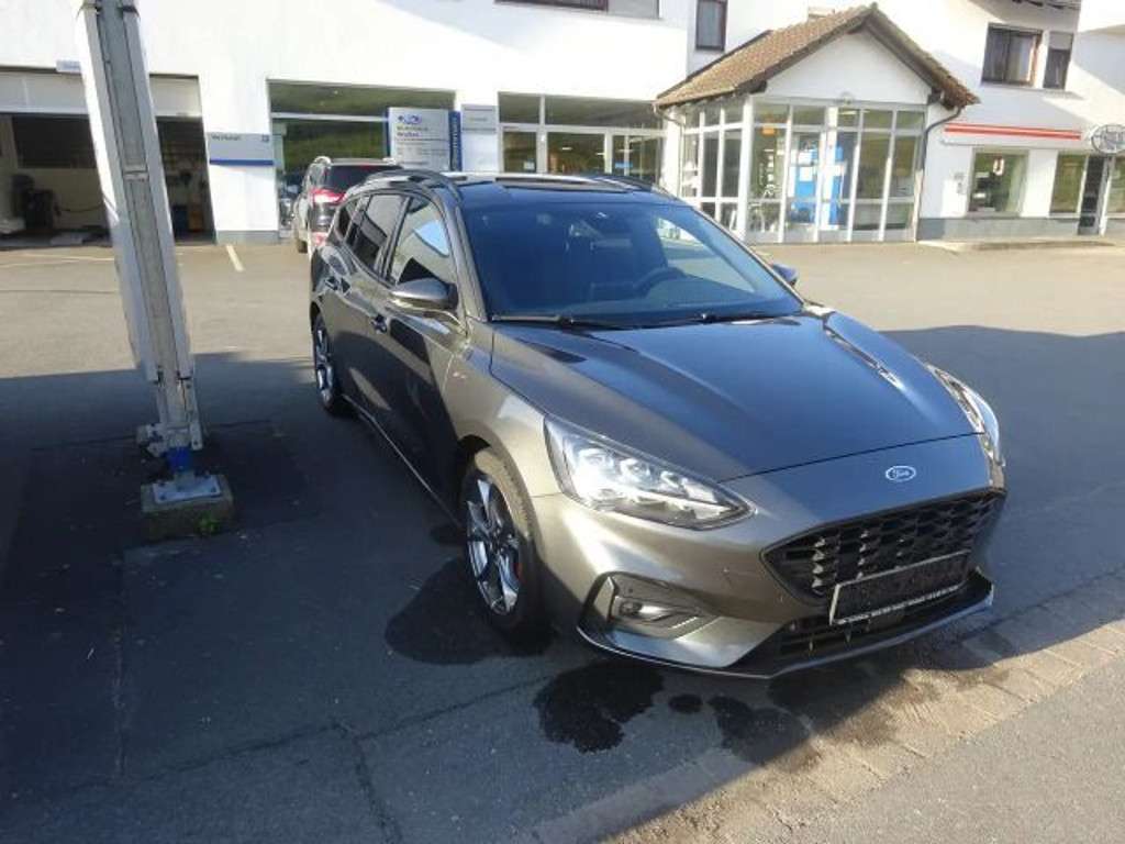 Ford Focus 2021 Benzine