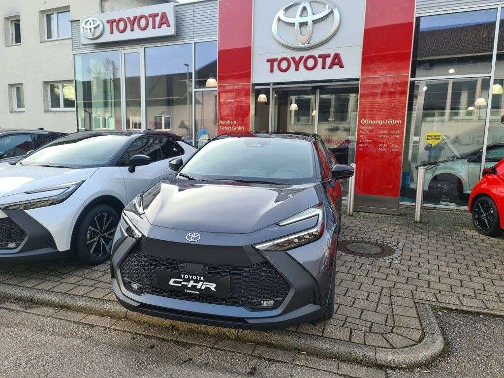 Toyota C-HR 2024 Hybride Benzine