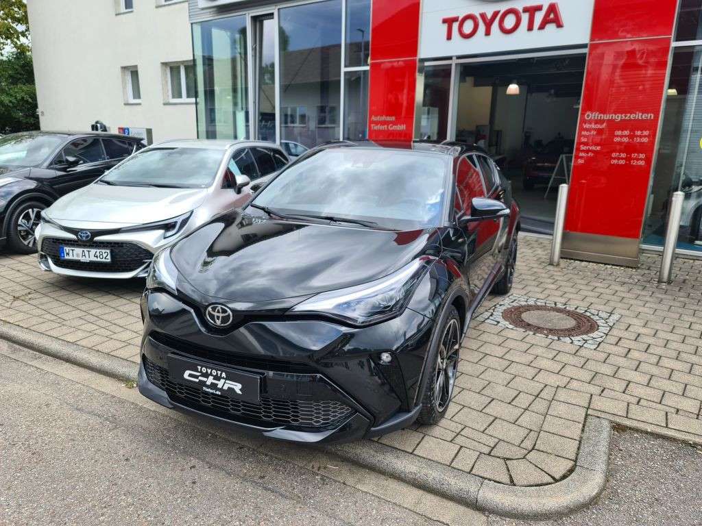 Toyota C-HR 2023 Hybride Benzine