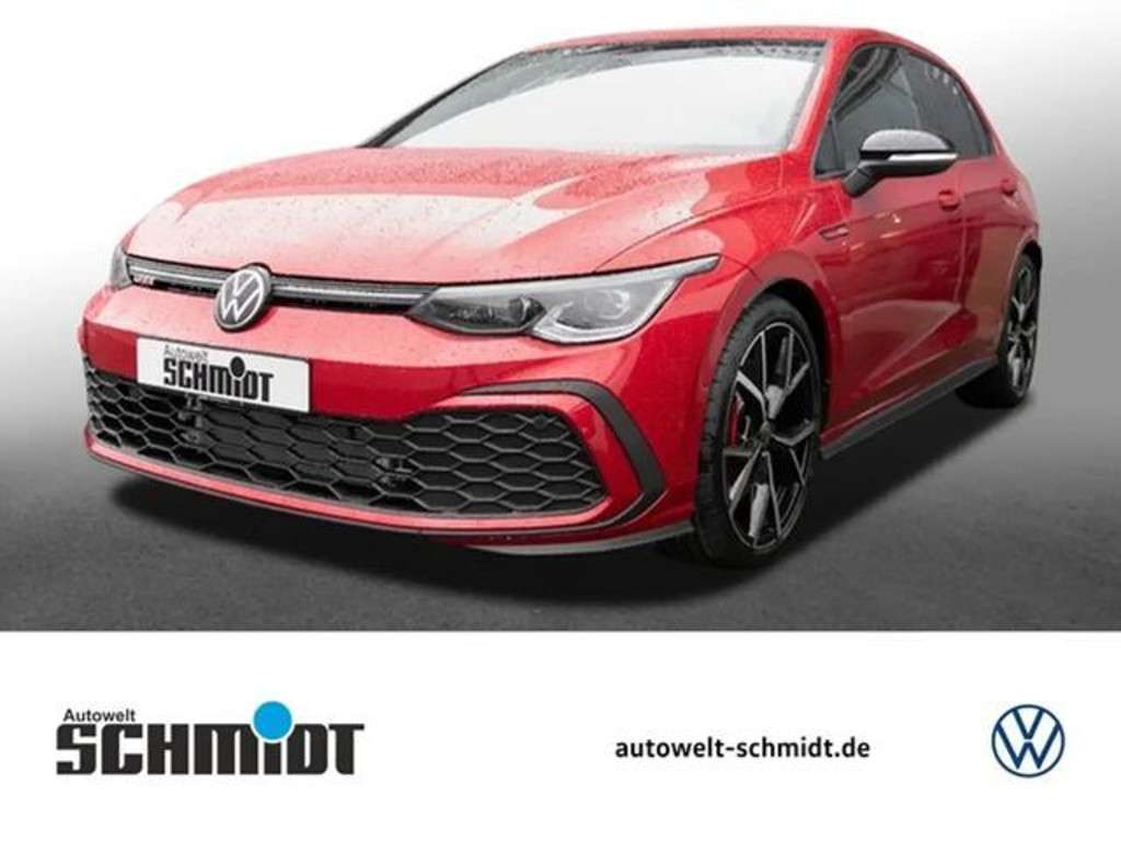 Volkswagen Golf 2024 Benzine