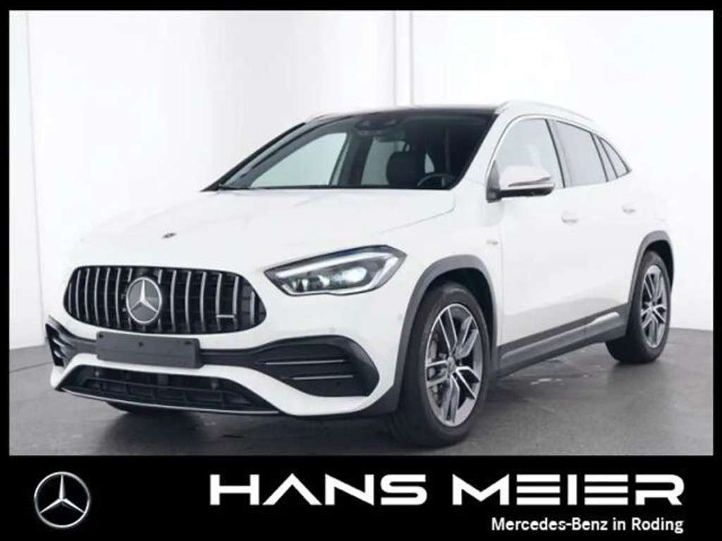 Mercedes-Benz GLA-Klasse 2023 Benzine